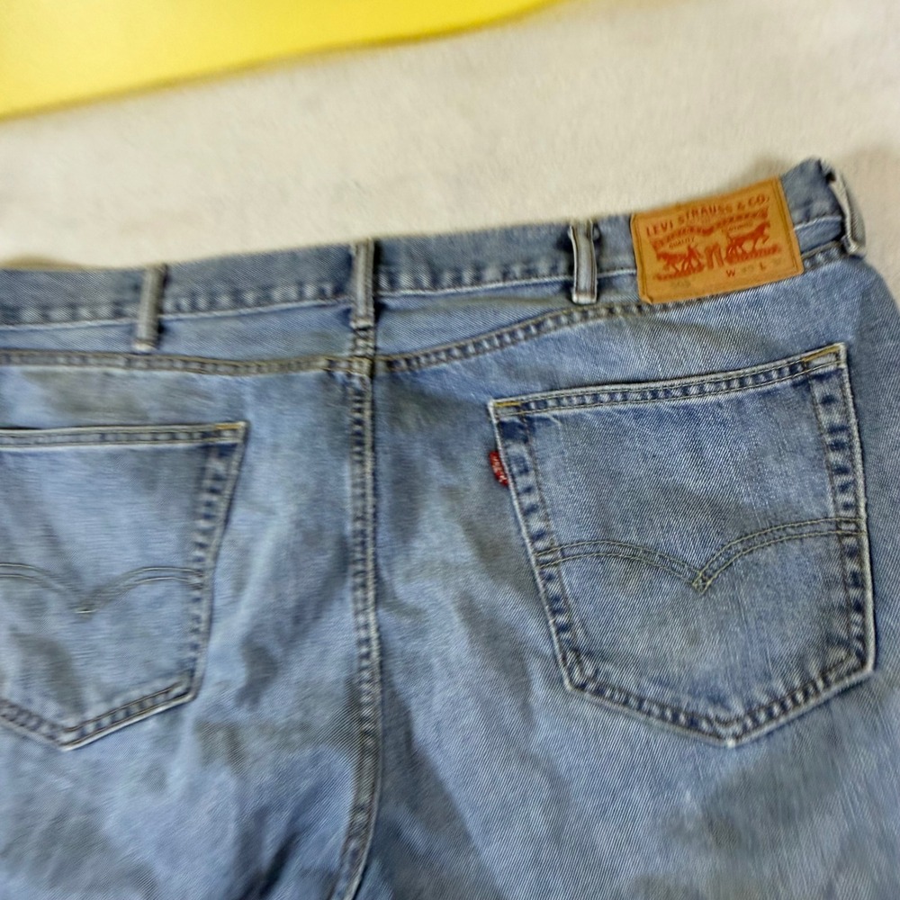 Levis 505‎ Regular Fit Straight Leg Light Wash Blue Jeans Mens 42x30 505-0213
